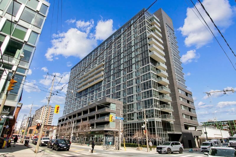 320 Richmond St E, unit 411 for sale - image #1