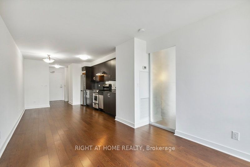 320 Richmond St E, unit 411 for sale