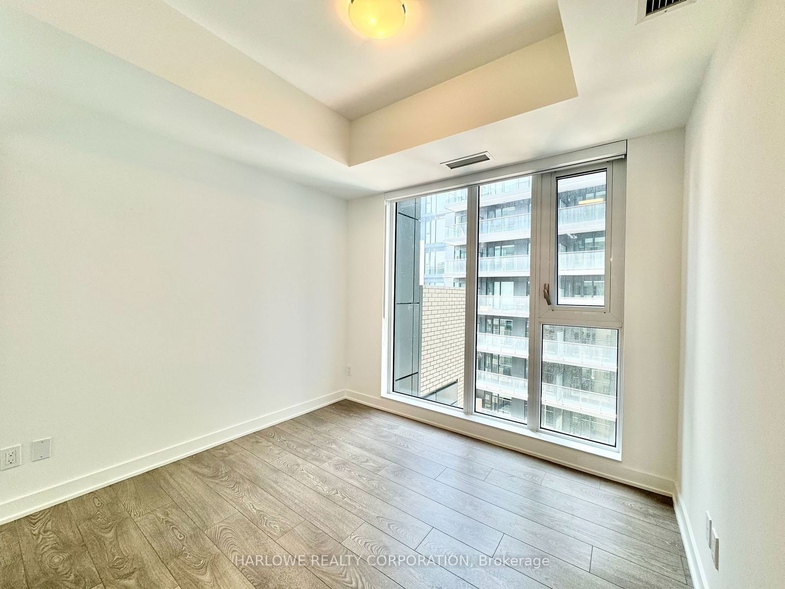 543 Richmond St W, unit 1113 for rent - image #8