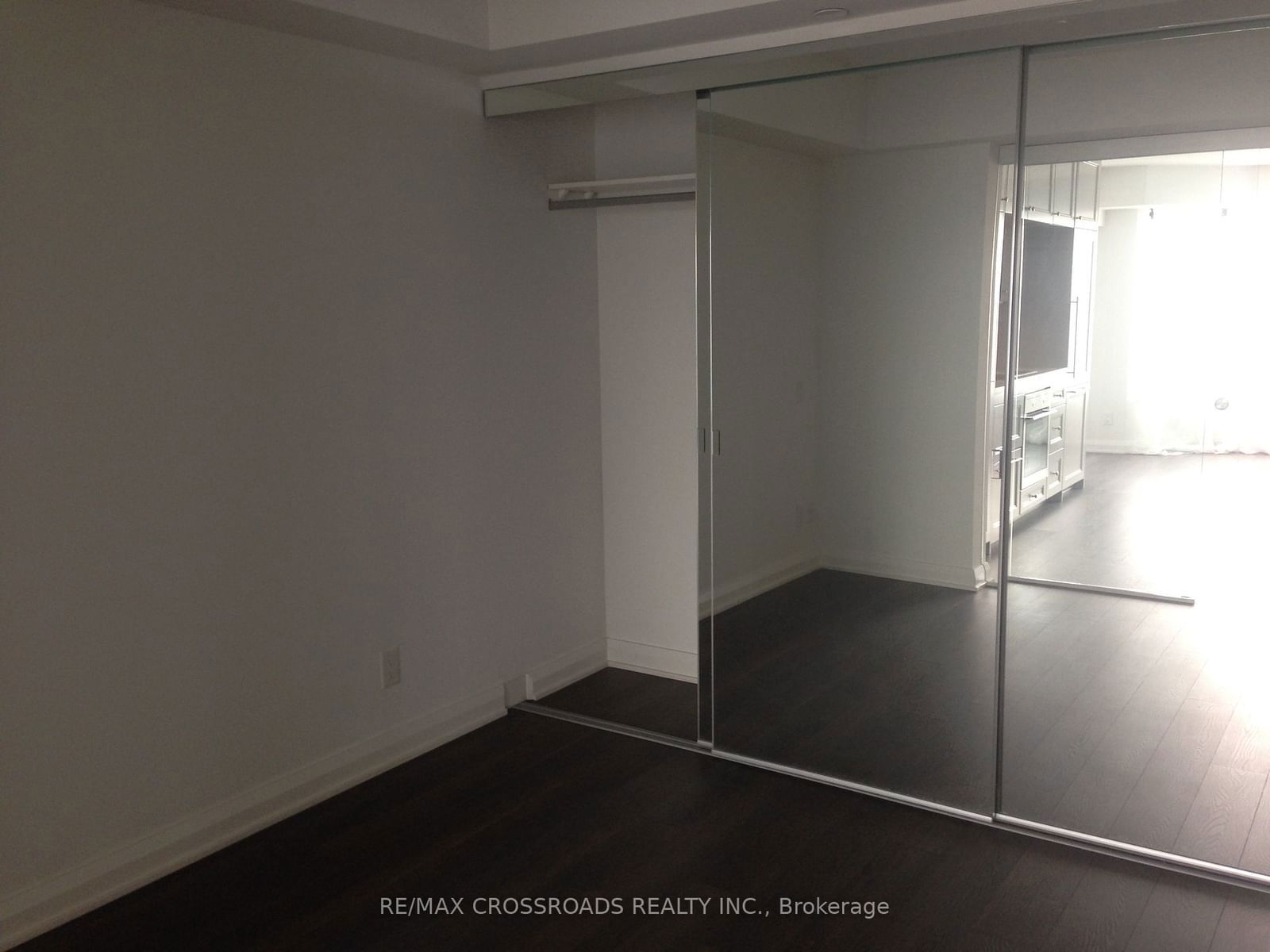 155 Yorkville Ave, unit 2118 for rent