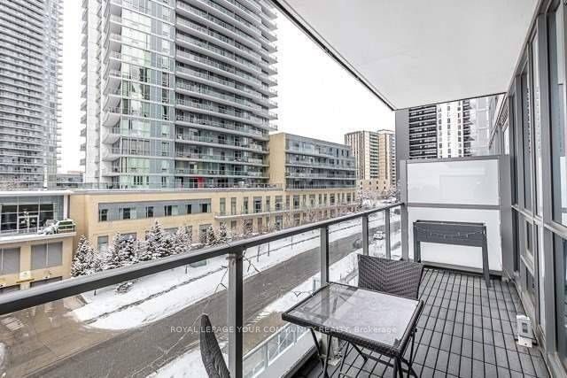 52 Forest Manor Rd, unit 304 for rent - image #13