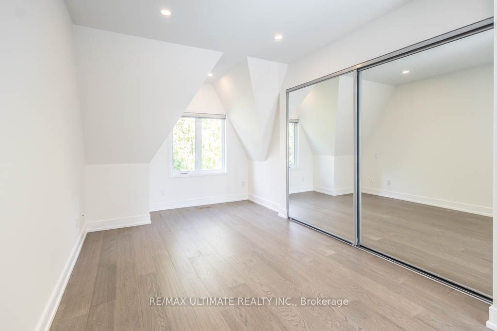 140 Bathurst St, unit TH10 for rent - image #29