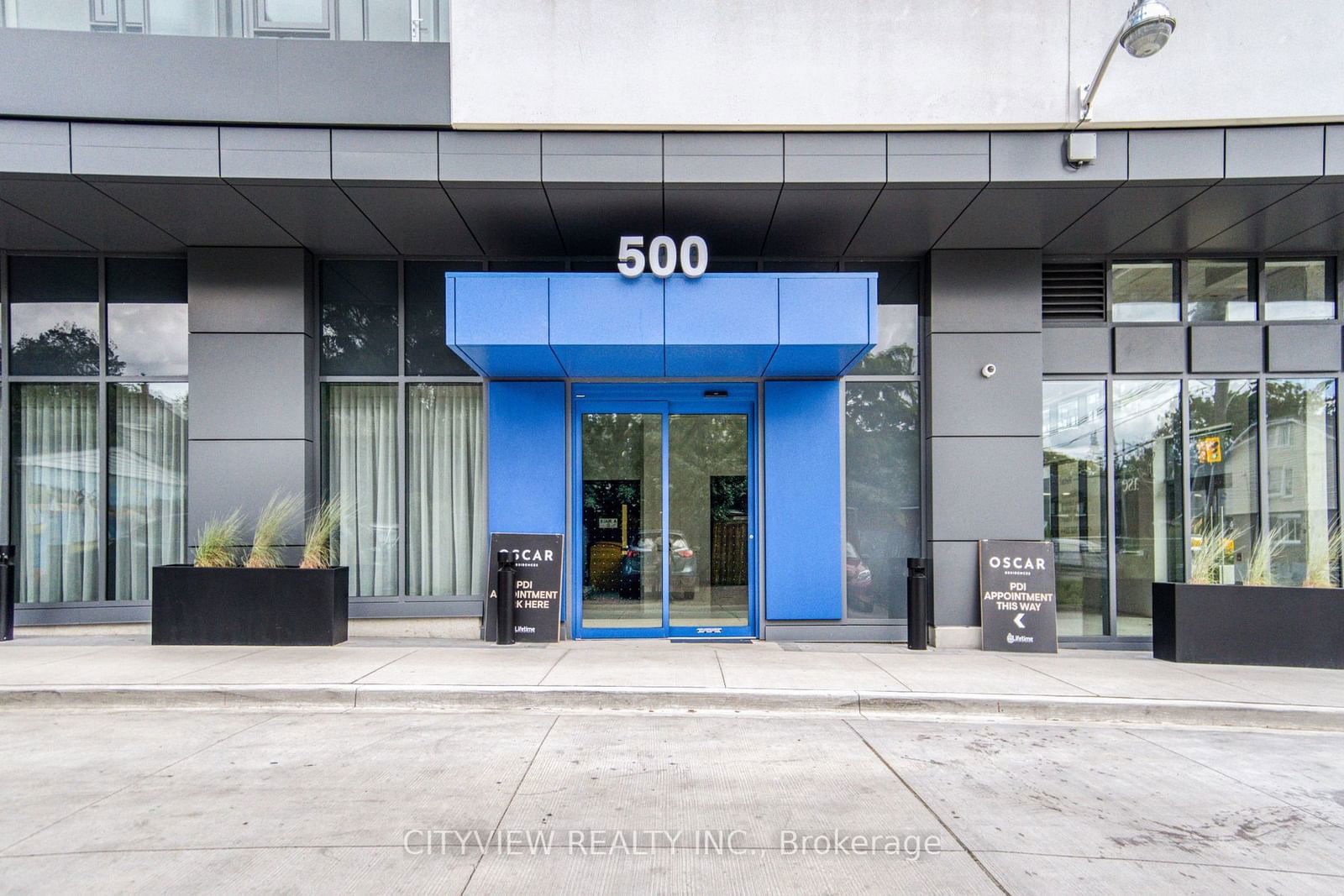 500 Dupont St, unit PH2 for rent