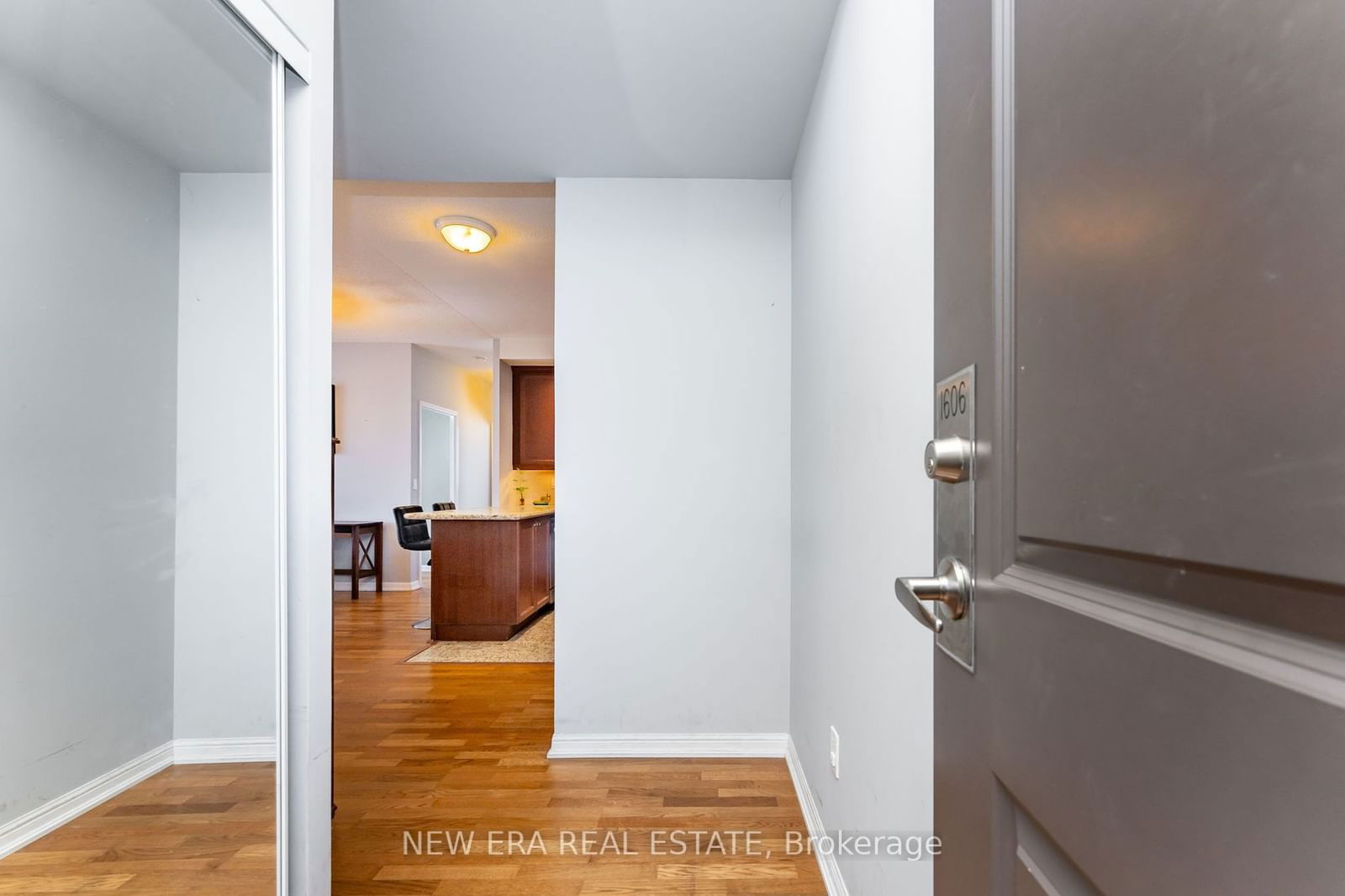 21 Grand Magazine St, unit 1606 for sale - image #4