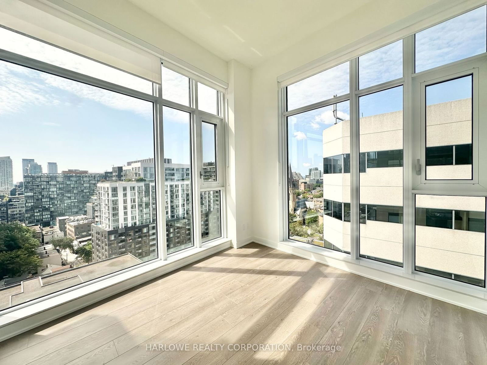 543 Richmond St W, unit LPH22 for rent