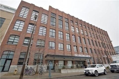 43 Hanna Ave, unit 107 for rent - image #1