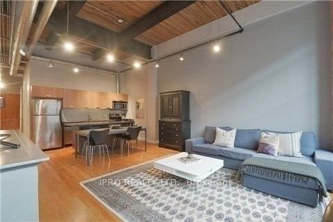 43 Hanna Ave, unit 107 for rent