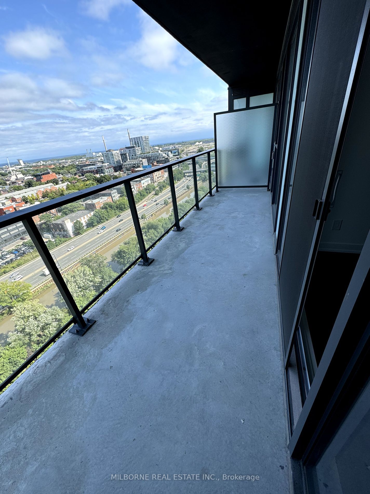 5 Defries St, unit 1613 for rent - image #7