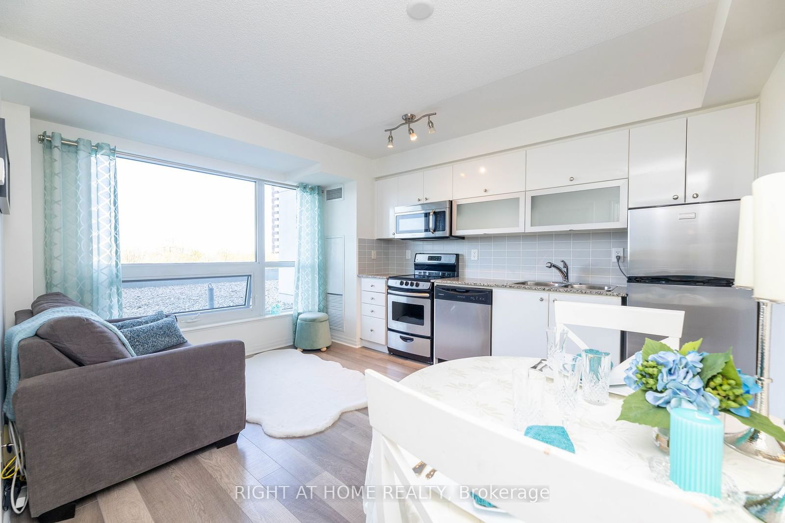 2015 Sheppard Ave E, unit 508 for sale