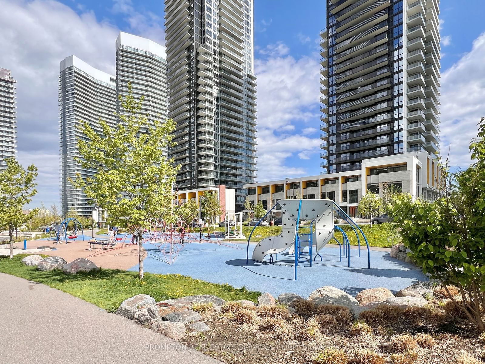 121 Mcmahon Dr, unit #1909 for sale - image #31