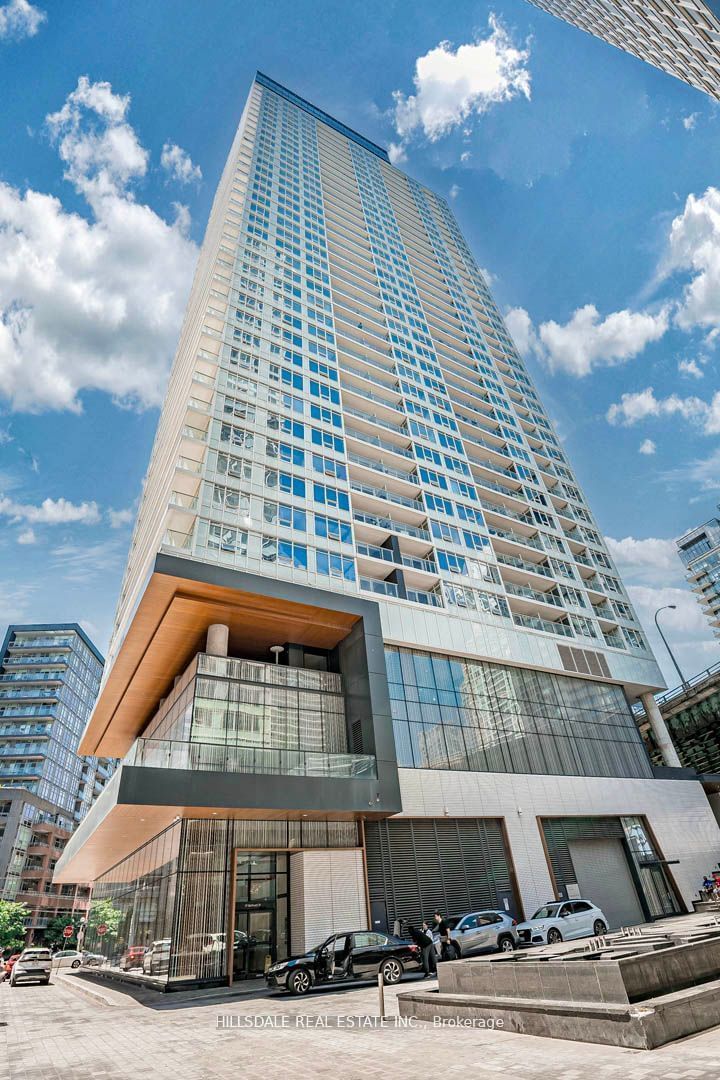 19 Bathurst St, unit 605 for sale