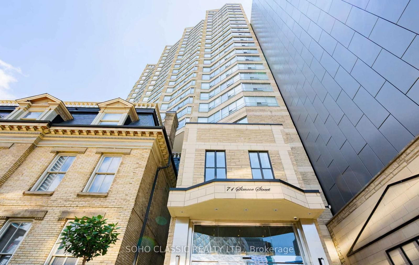 71 Simcoe St, unit 903 for rent - image #36