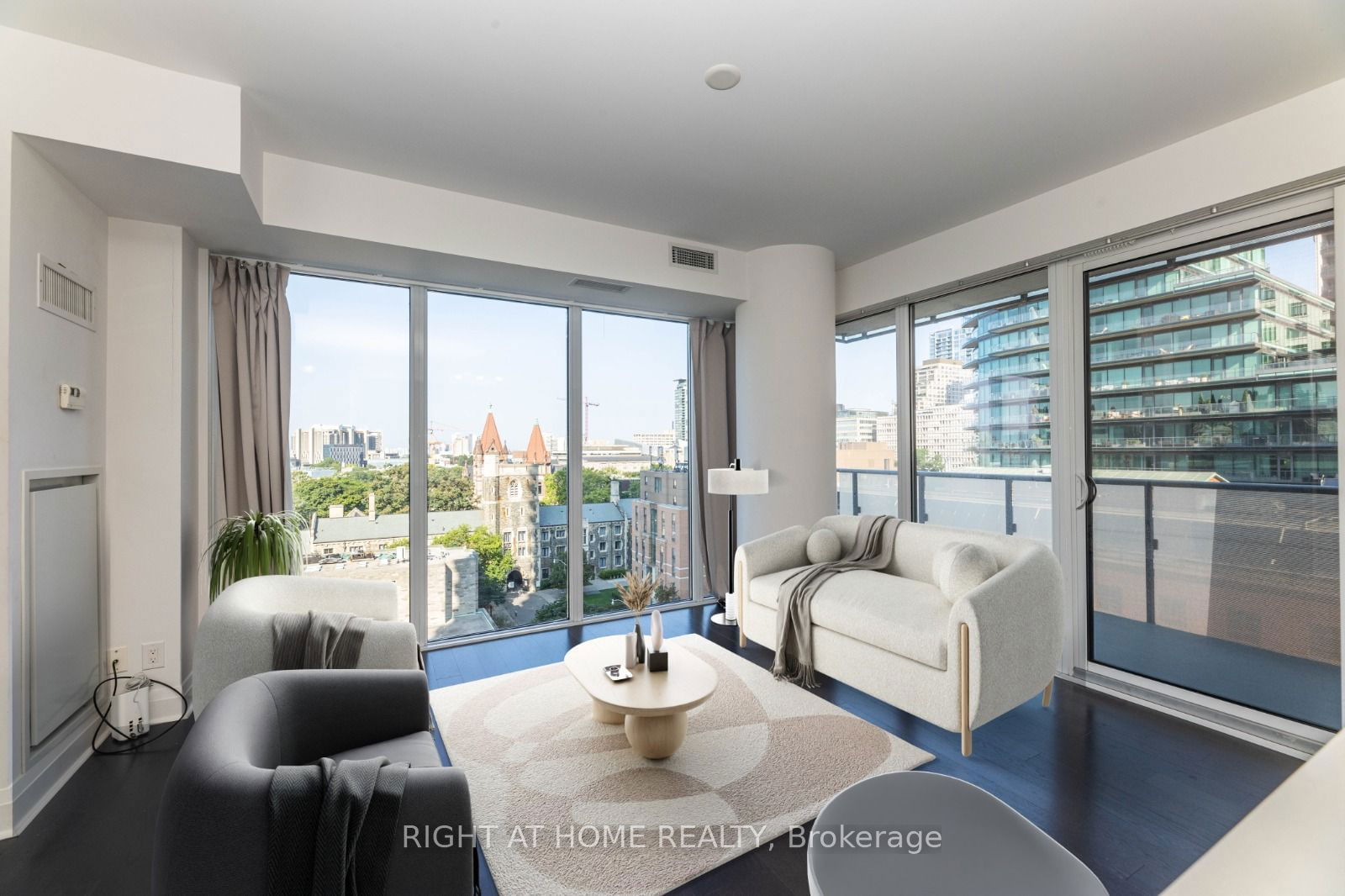 65 St Mary St, unit 807 for sale - image #38