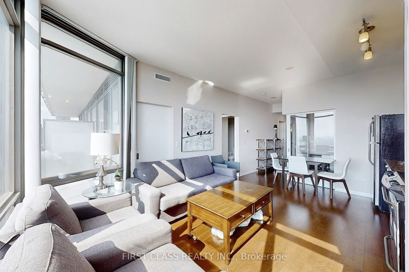 832 Bay St, unit 4102 for rent - image #1