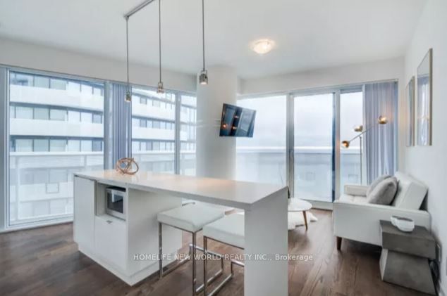 100 Harbour St, unit 5707 for rent - image #2