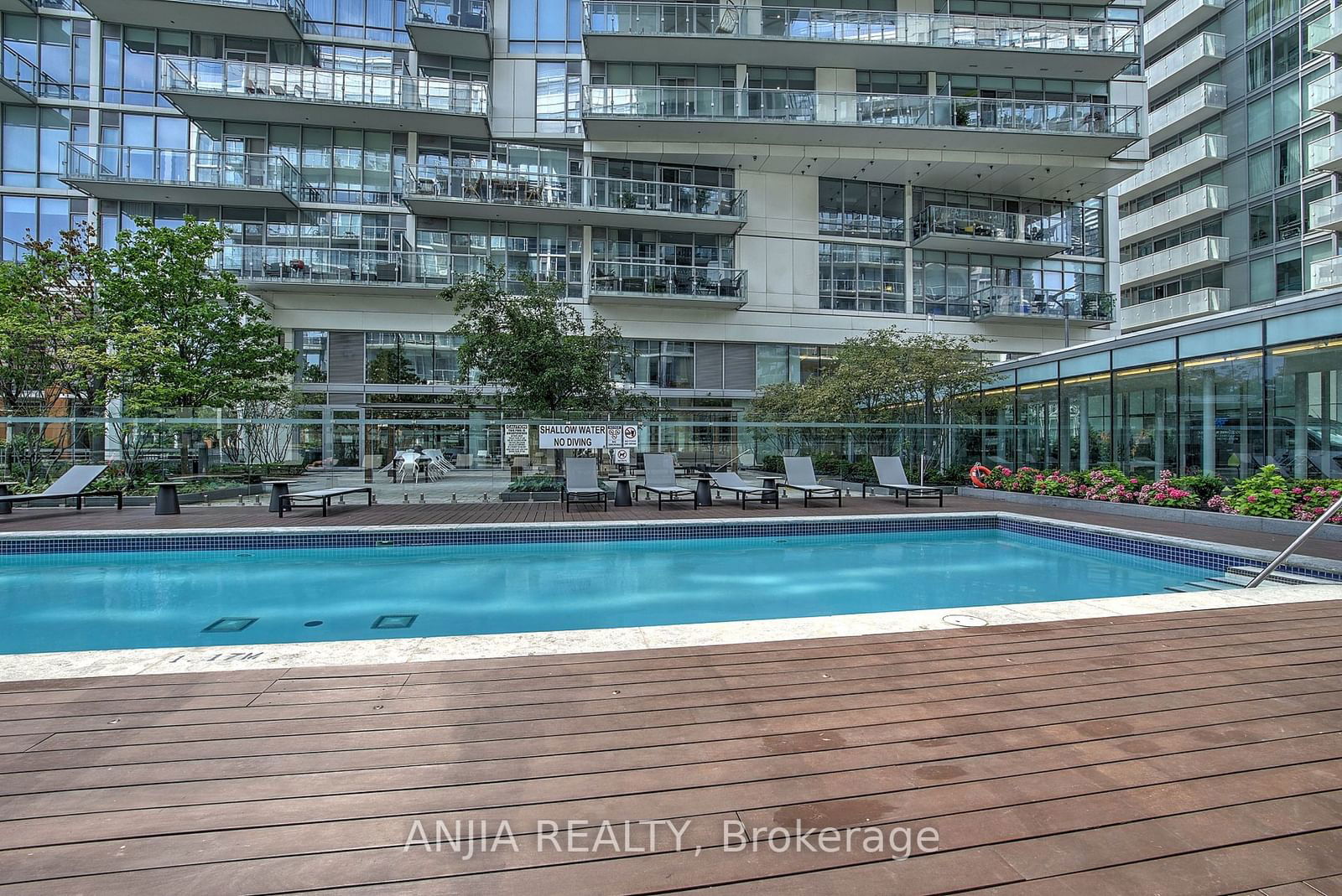 29 Queens Quay E, unit ph1209 for rent - image #10