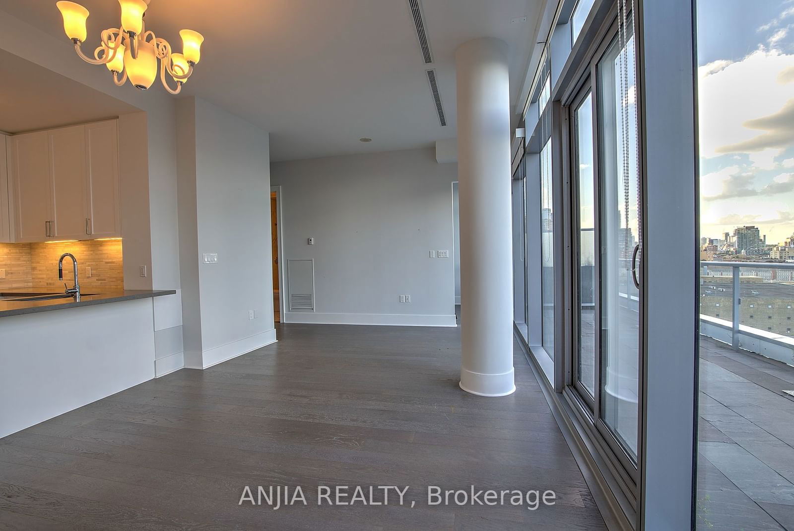 29 Queens Quay E, unit ph1209 for rent - image #23