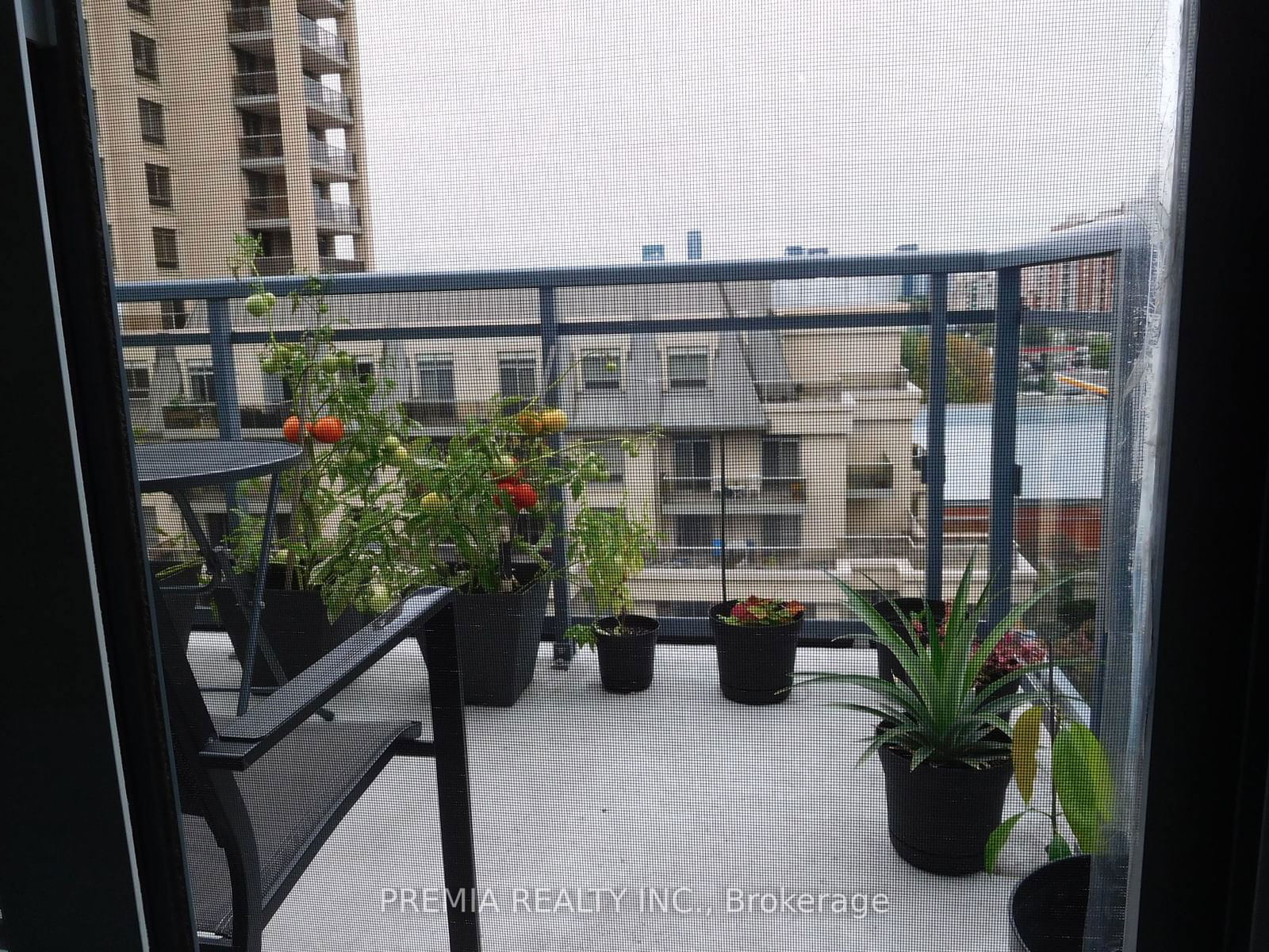 17 Kenaston Gdns, unit #810 for sale - image #3