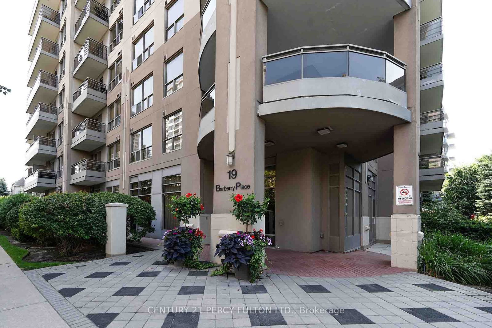 19 Barberry Pl, unit 501 for sale - image #2