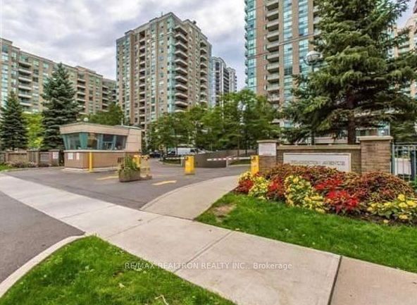 1 Pemberton Ave, unit 101 for rent - image #12