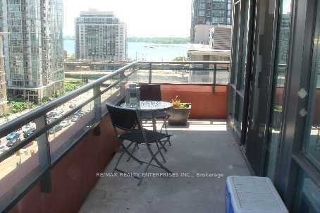 4K Spadina Ave, unit 819 for rent - image #6