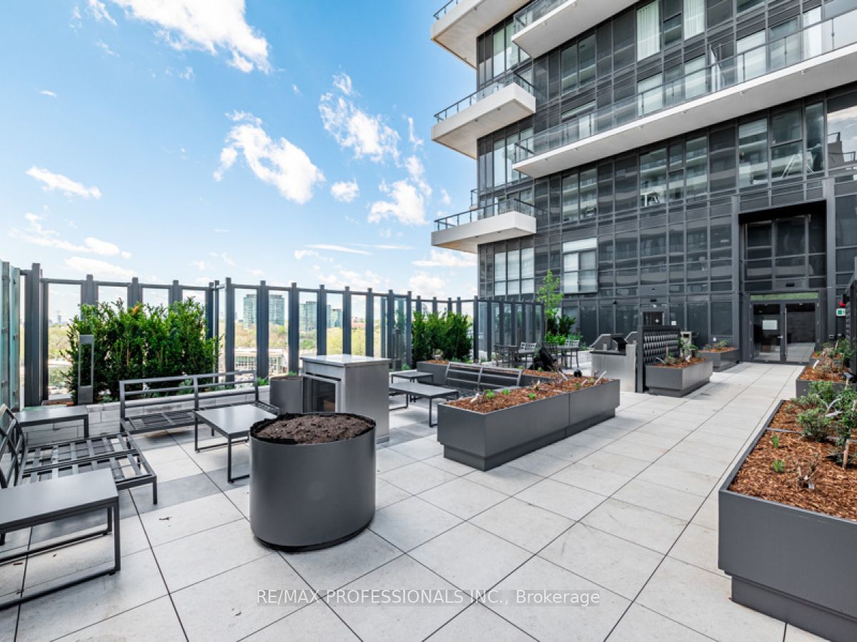 30 Inn On The Park Dr, unit 2303 for sale - image #34