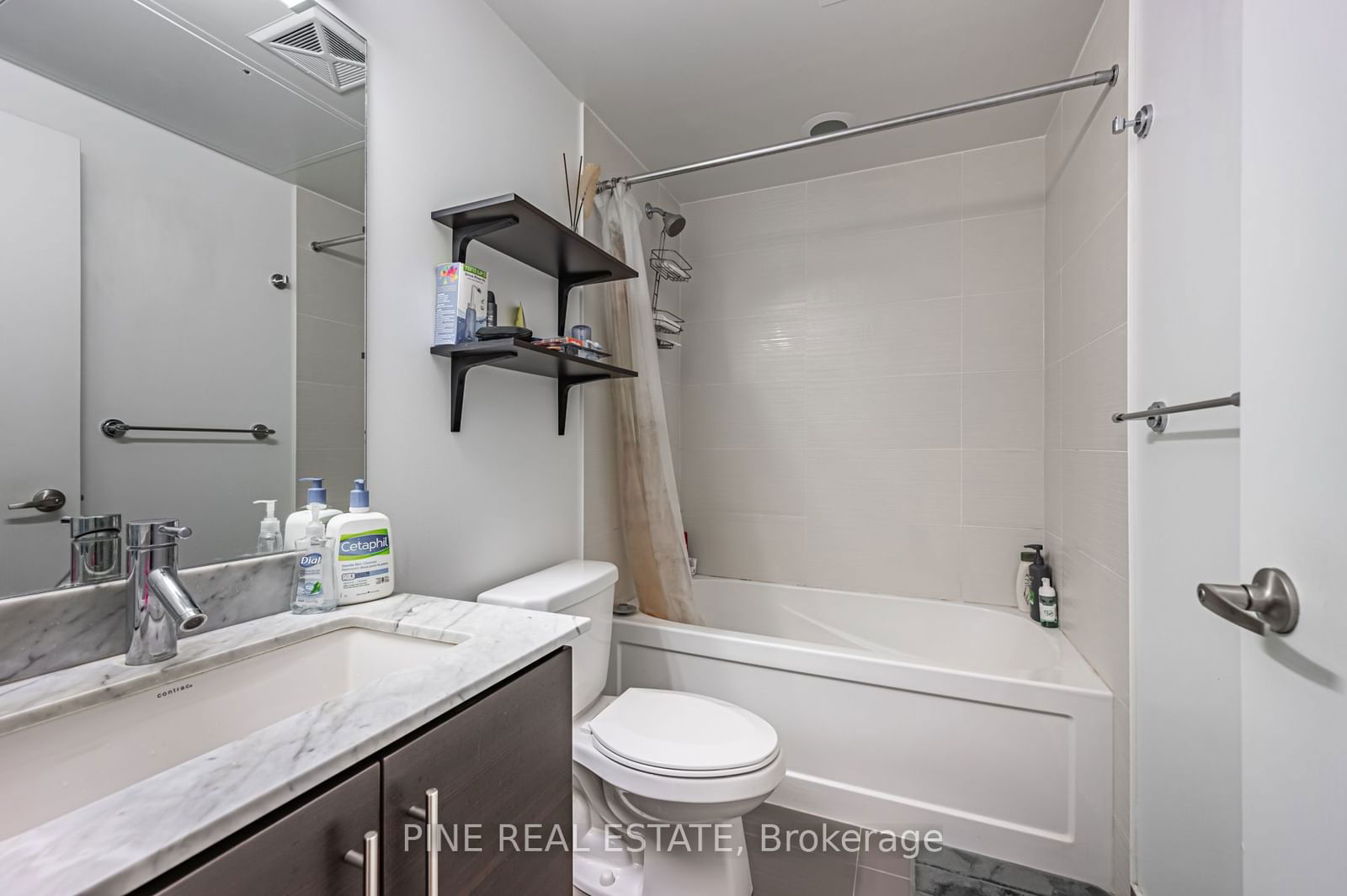 58 Orchard View Blvd, unit 1109 for sale - image #11