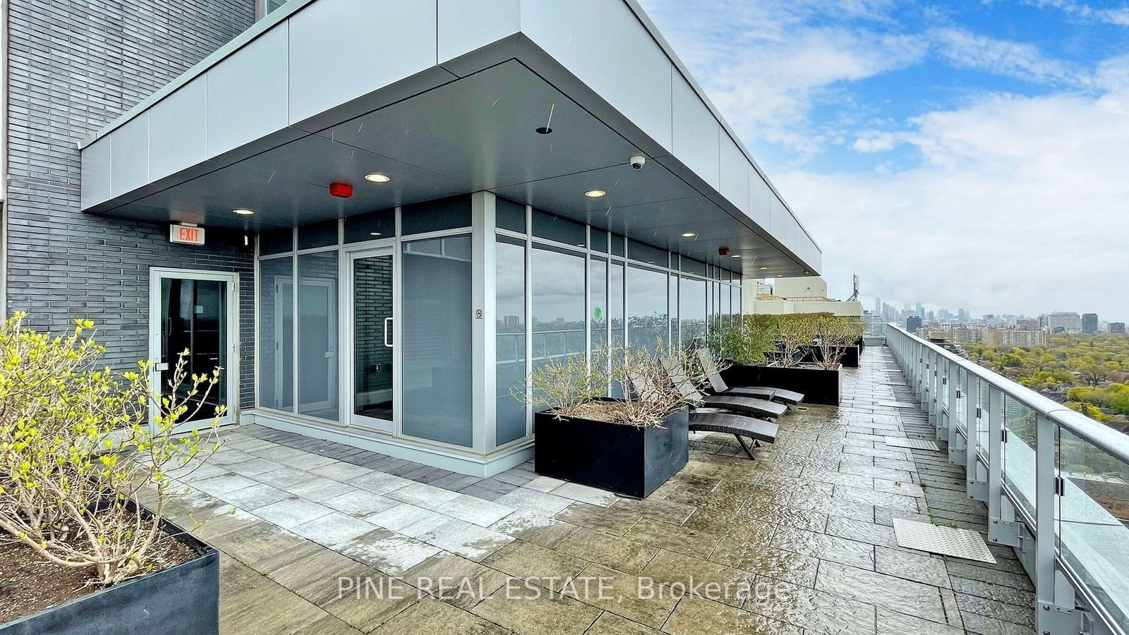 58 Orchard View Blvd, unit 1109 for sale - image #27