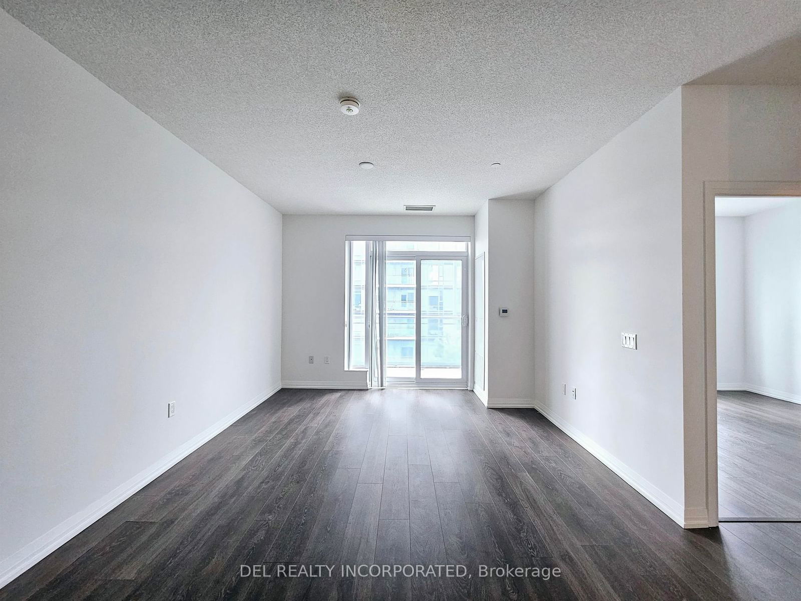 60 Ann O'reilly Rd, unit 567 for rent - image #3