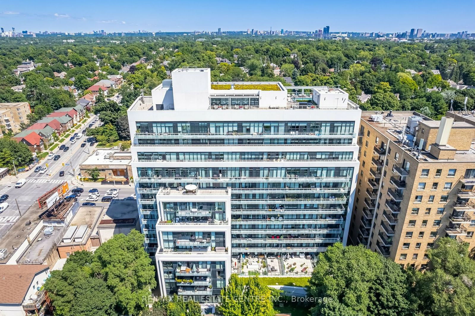 3018 Yonge St, unit 214 for sale - image #1