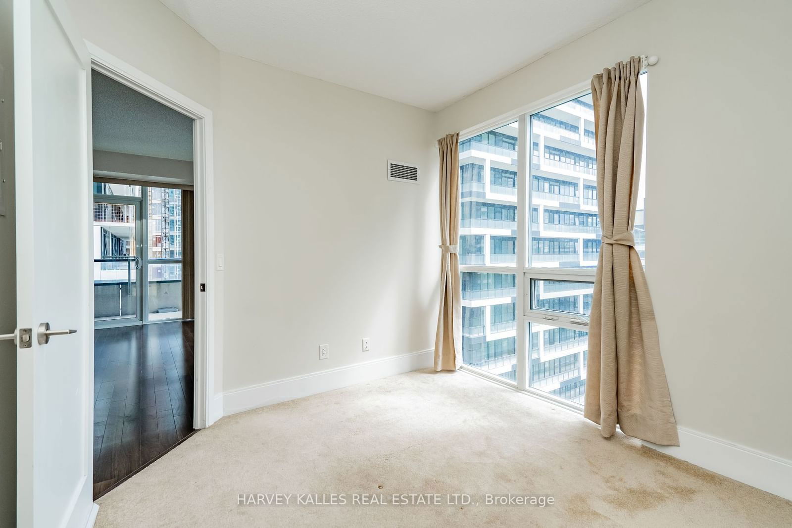 25 Broadway Ave, unit 1107 for sale - image #20