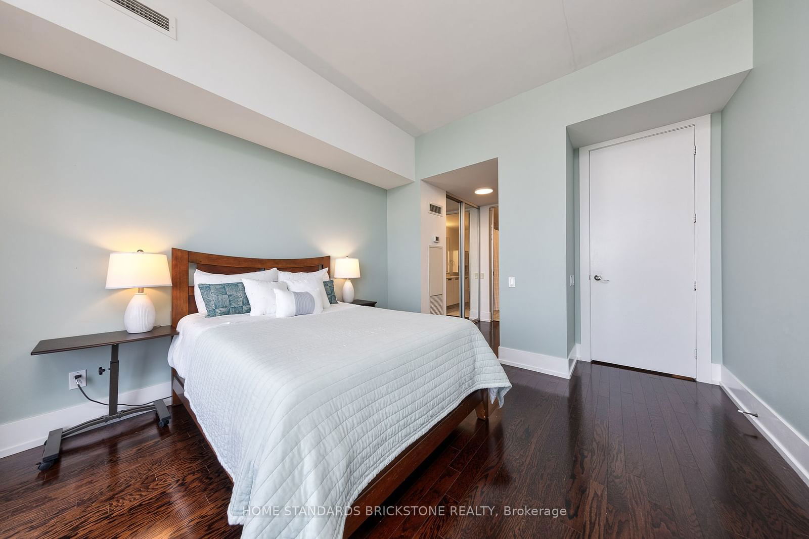 33 Charles St E, unit 4404 for sale - image #21