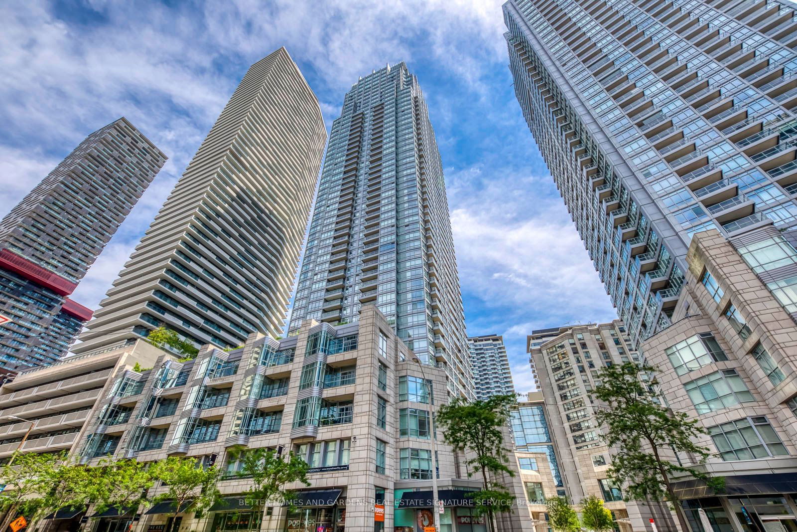 2191 Yonge St, unit 1708 for sale - image #1