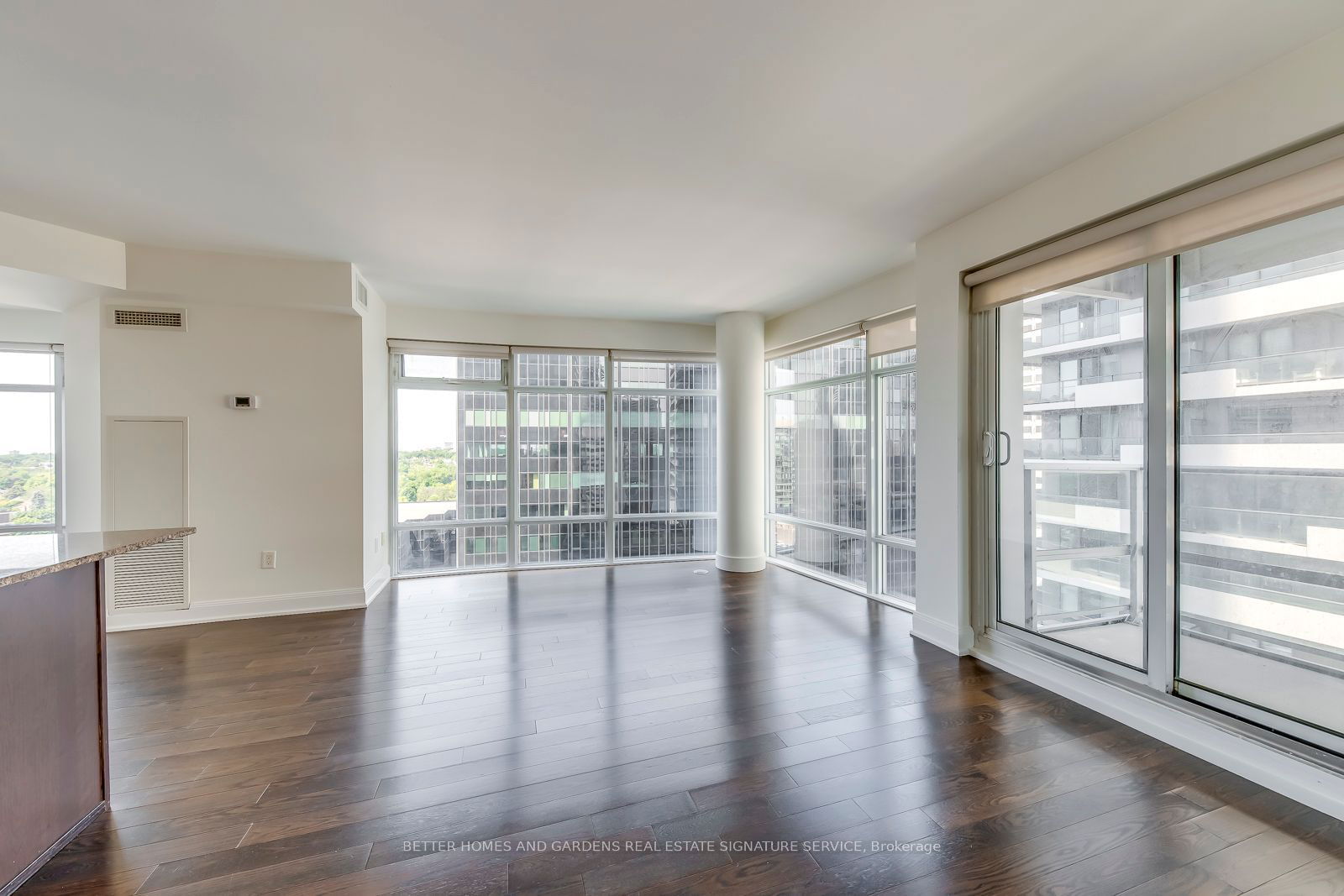 2191 Yonge St, unit 1708 for sale - image #14