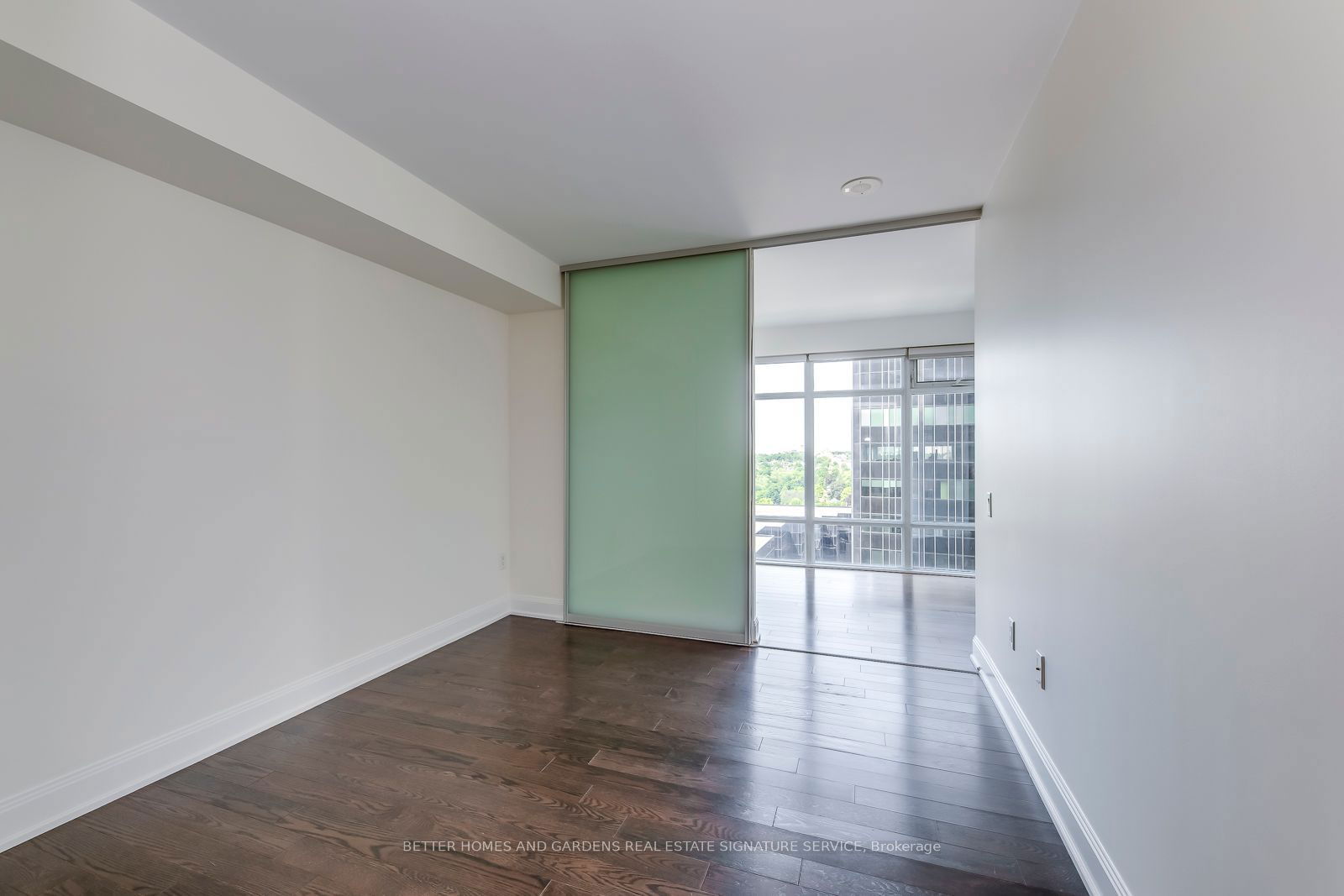 2191 Yonge St, unit 1708 for sale