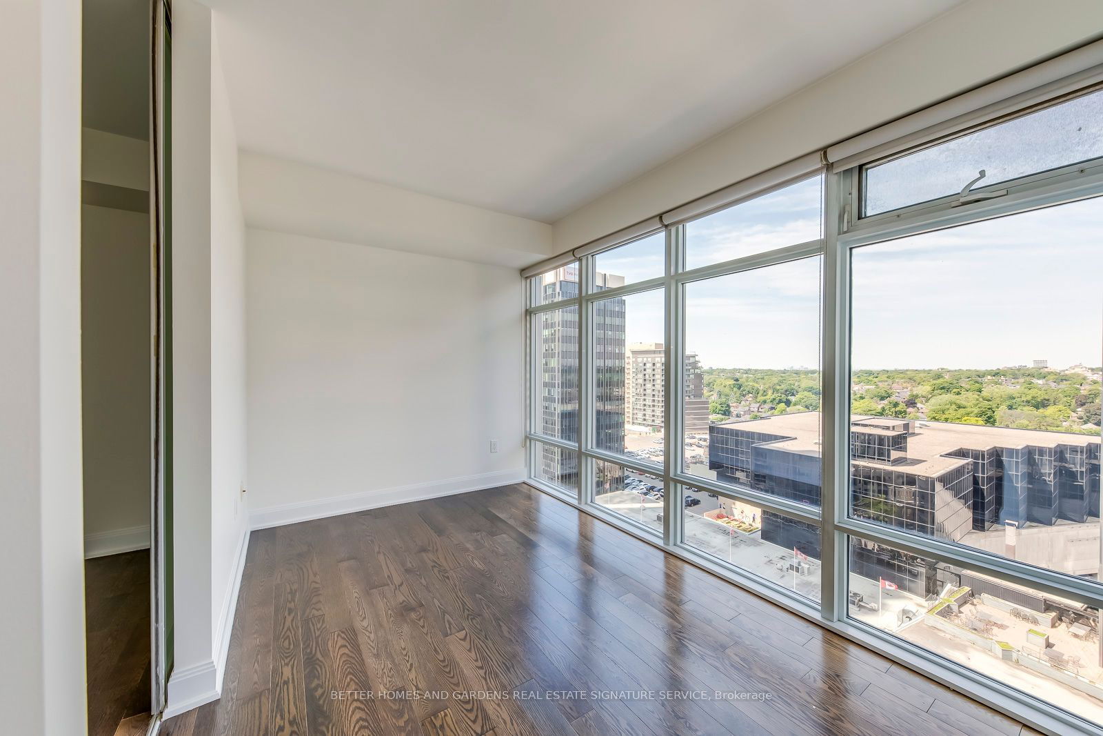 2191 Yonge St, unit 1708 for sale