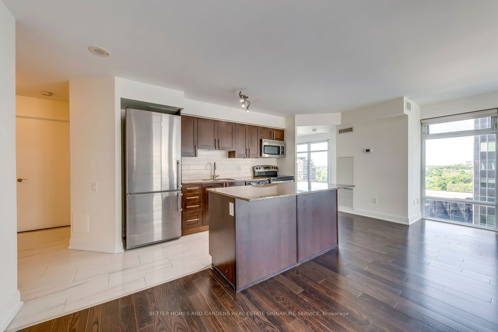 2191 Yonge St, unit 1708 for sale