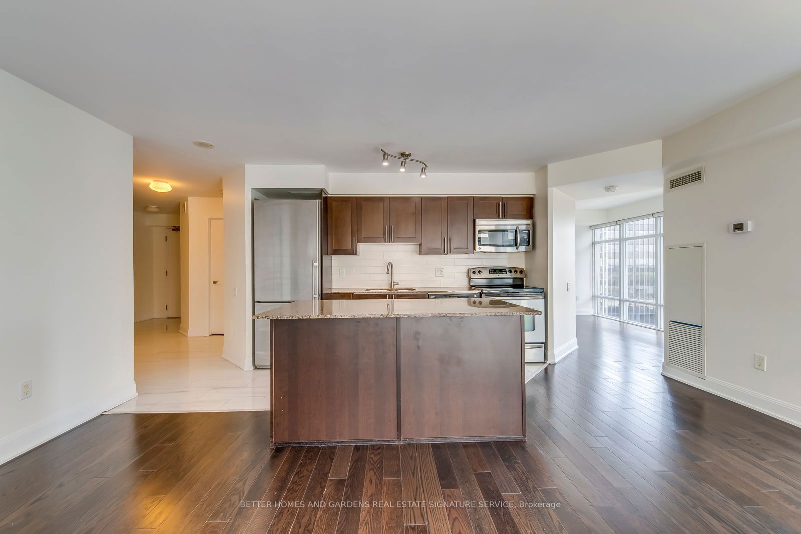 2191 Yonge St, unit 1708 for sale