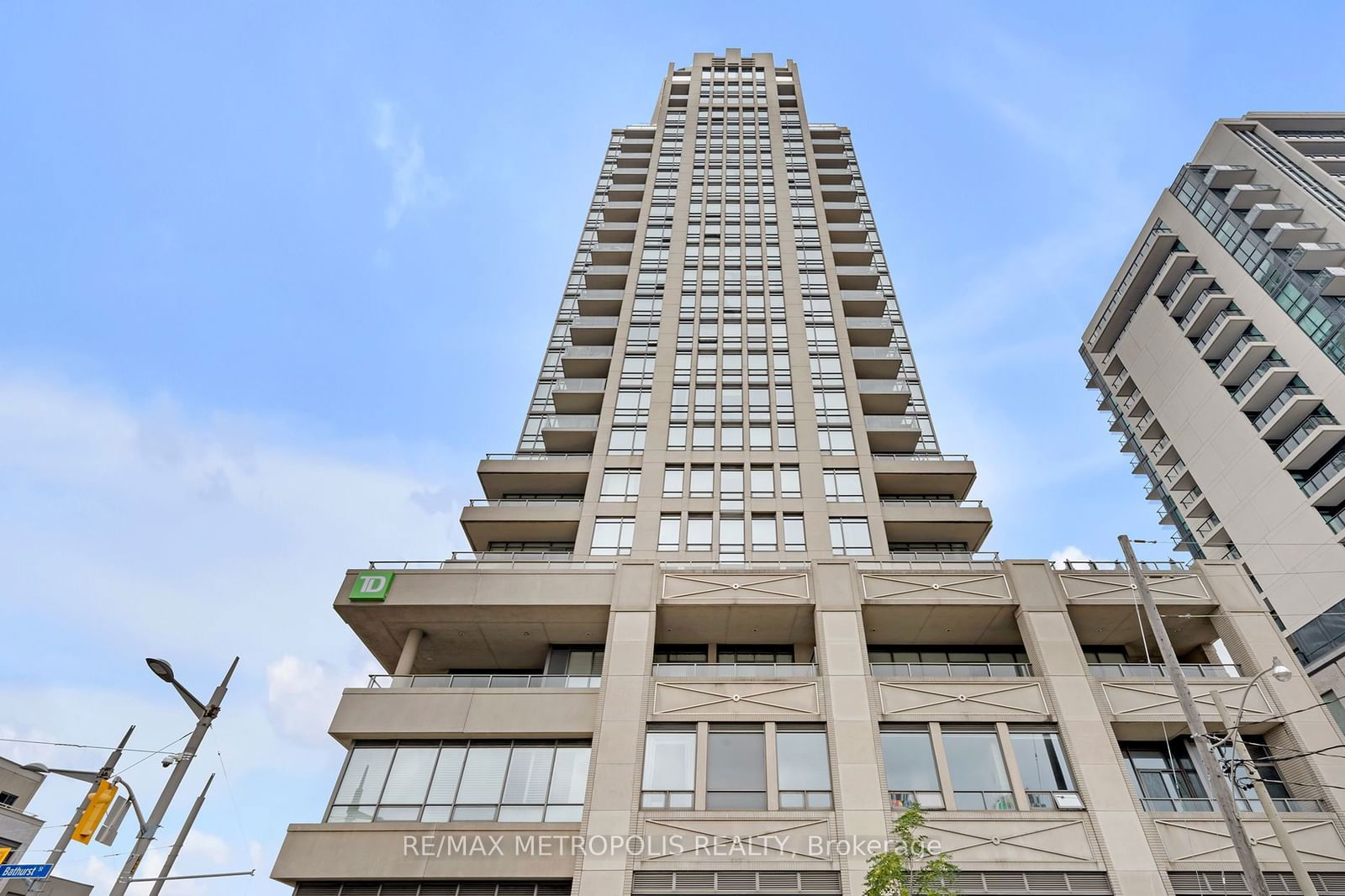 500 St Clair Ave W, unit 1508 for sale