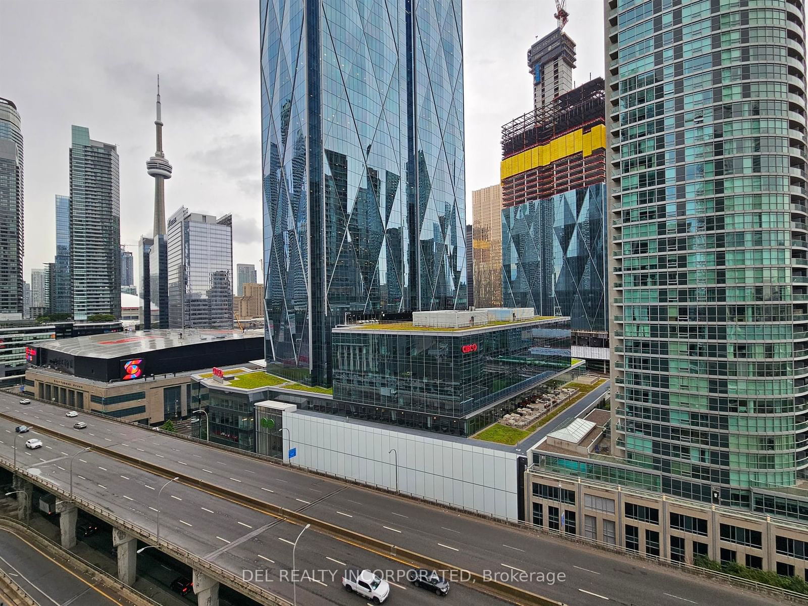 16 Yonge St, unit 1704 for rent - image #14