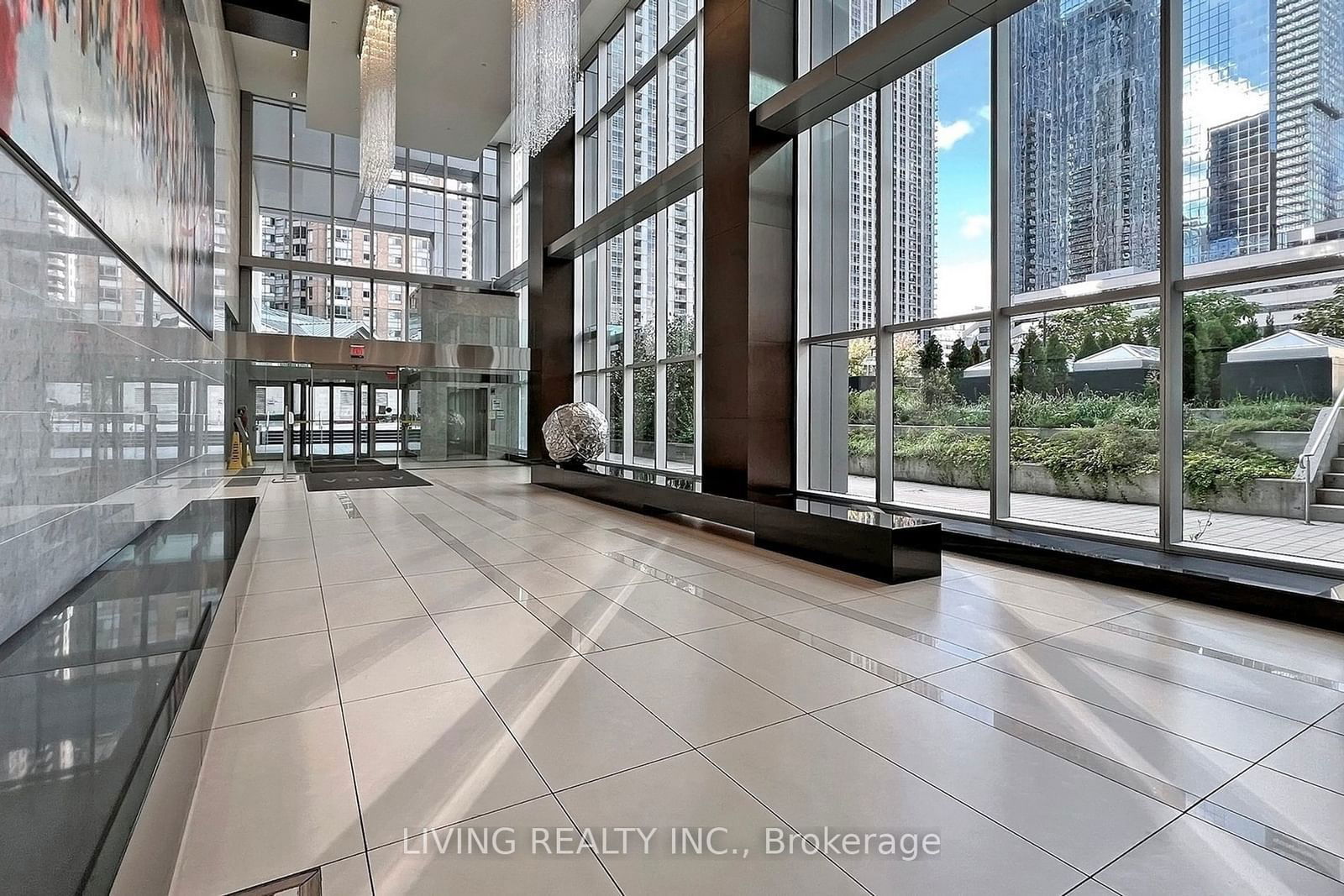 386 Yonge St, unit 4411 for rent