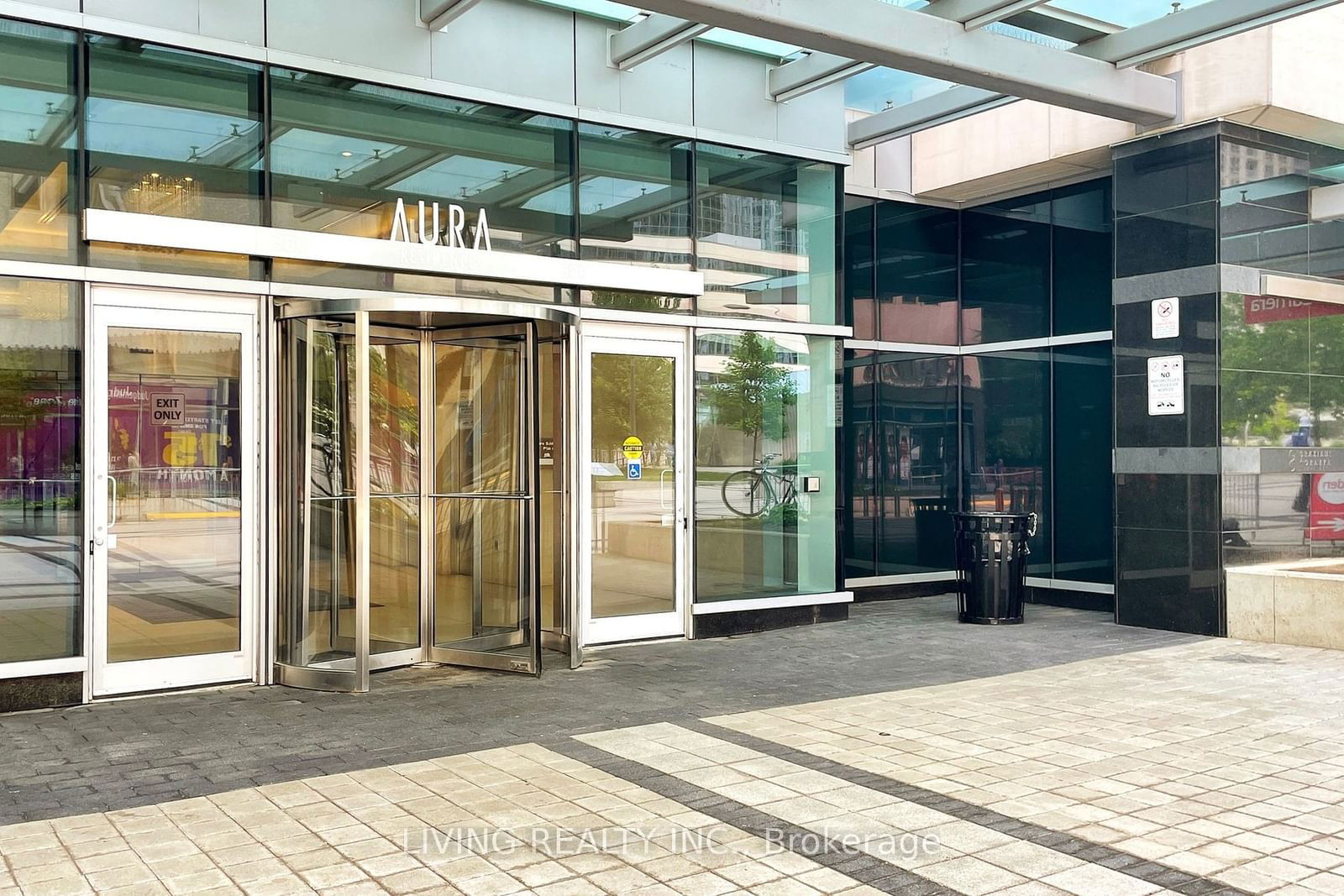 386 Yonge St, unit 4411 for rent