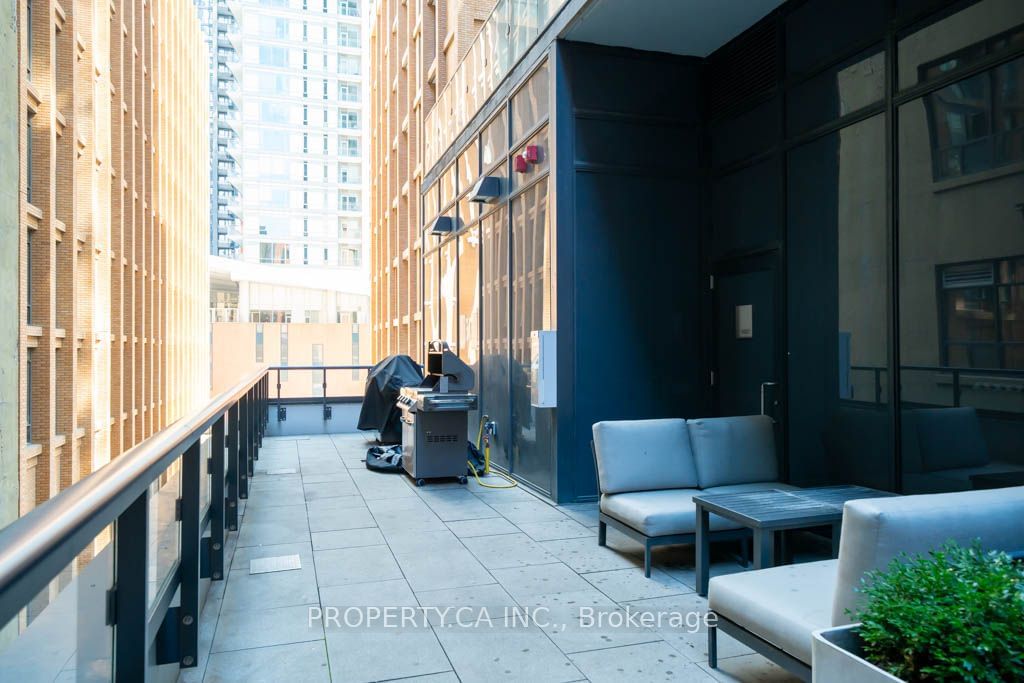 87 Peter St, unit 3105 for rent - image #30