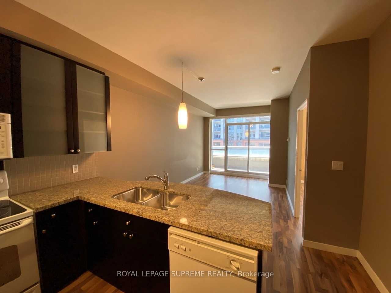 1005 King St W, unit 703 for rent - image #8