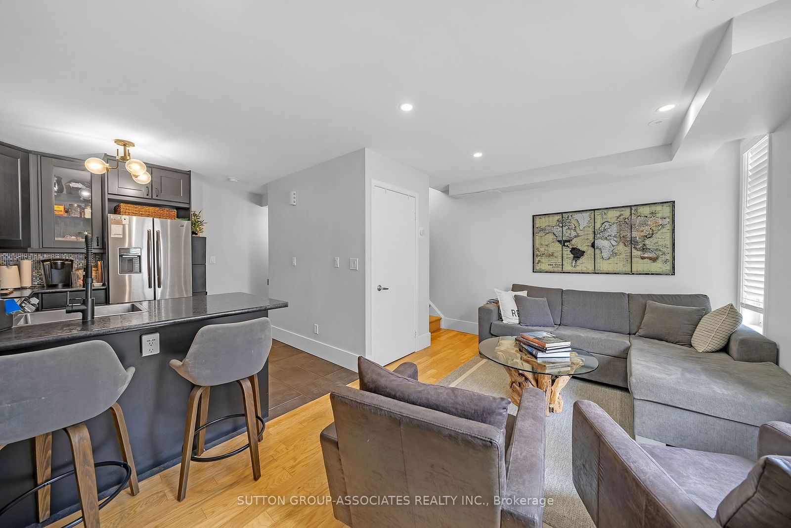 415 Jarvis St, unit 380 for sale