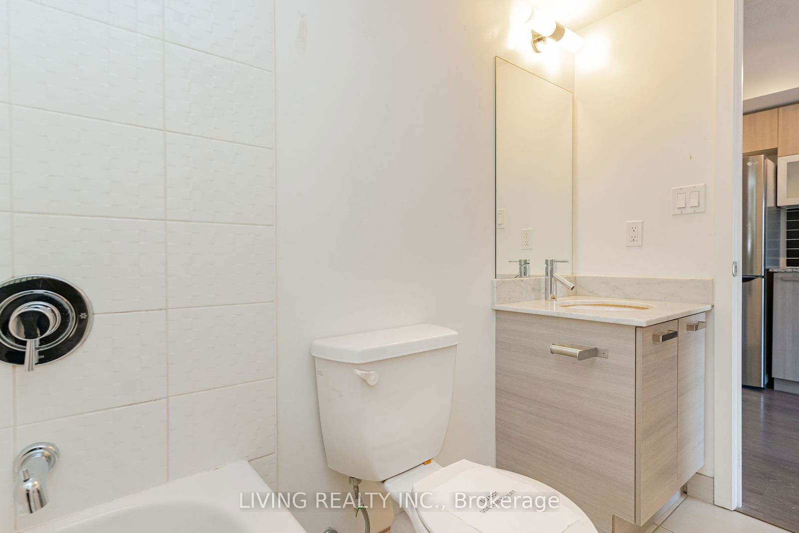 68 Abell St, unit 535 for rent - image #22