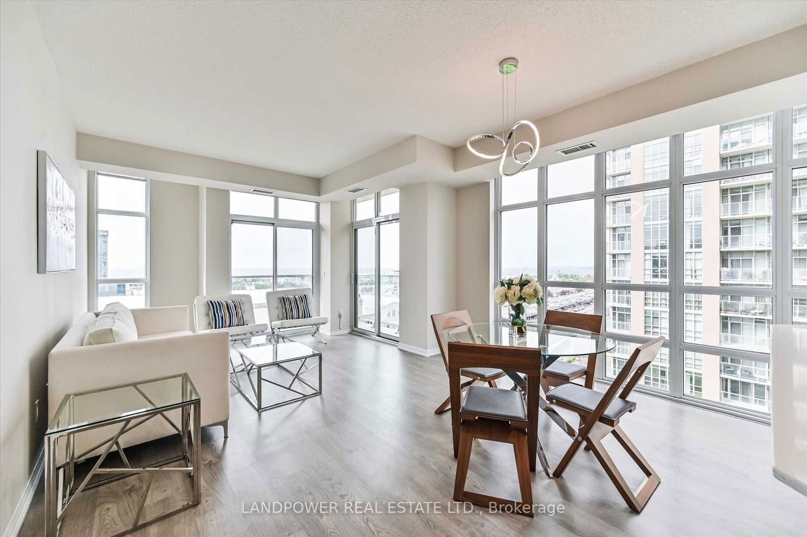 65 East Liberty St, unit 1605 for sale - image #14