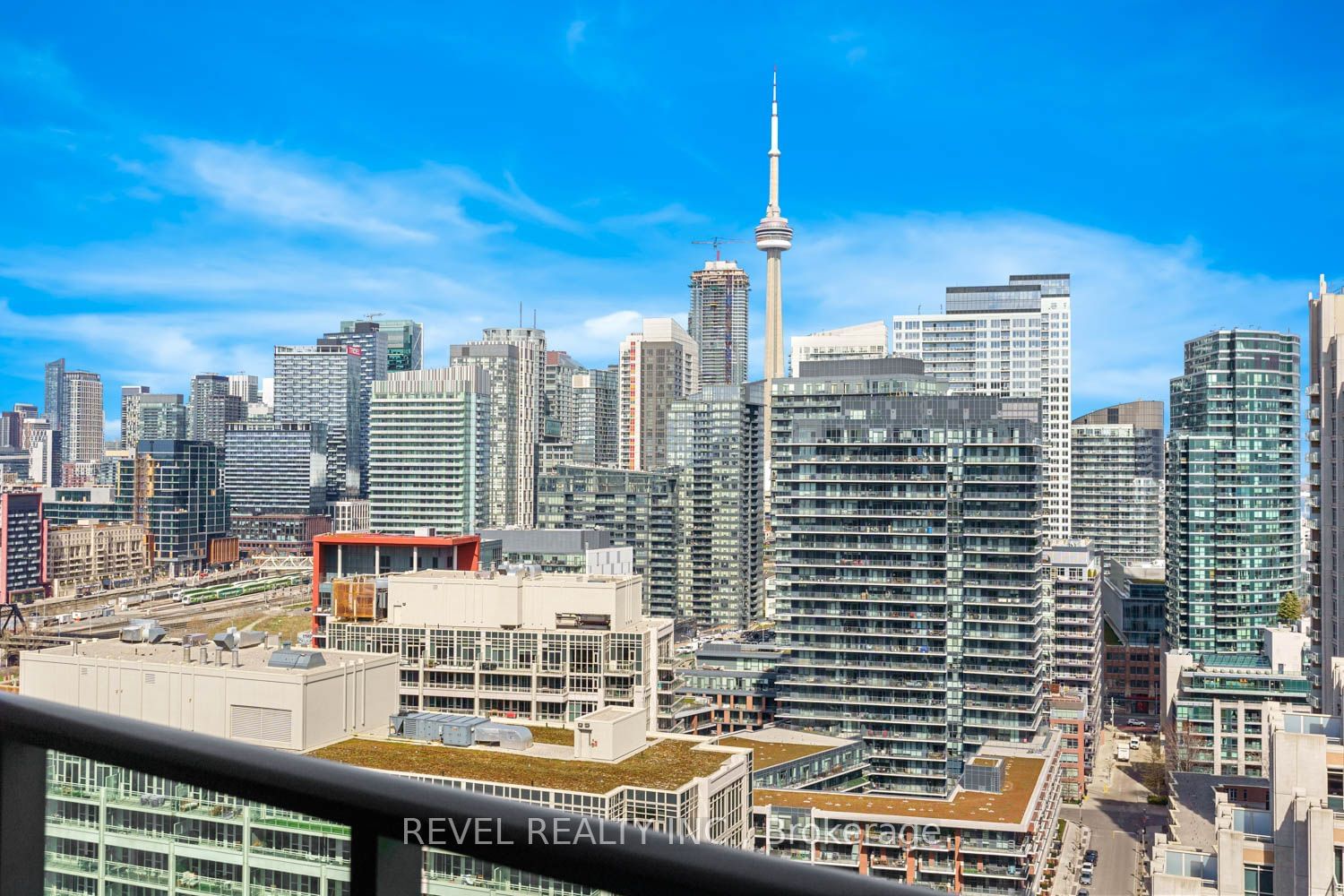 215 Fort York Blvd, unit 2412 for sale - image #1