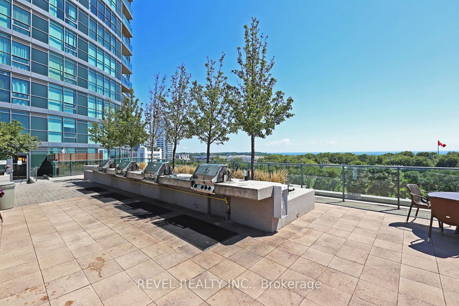 215 Fort York Blvd, unit 2412 for sale