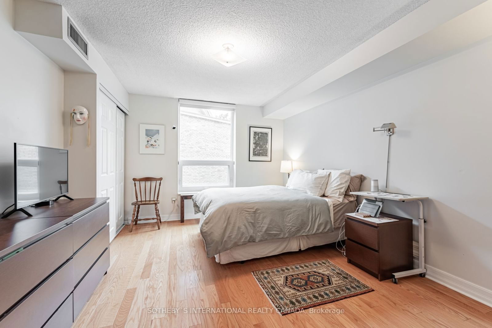 77 Maitland Pl, unit 325 for sale